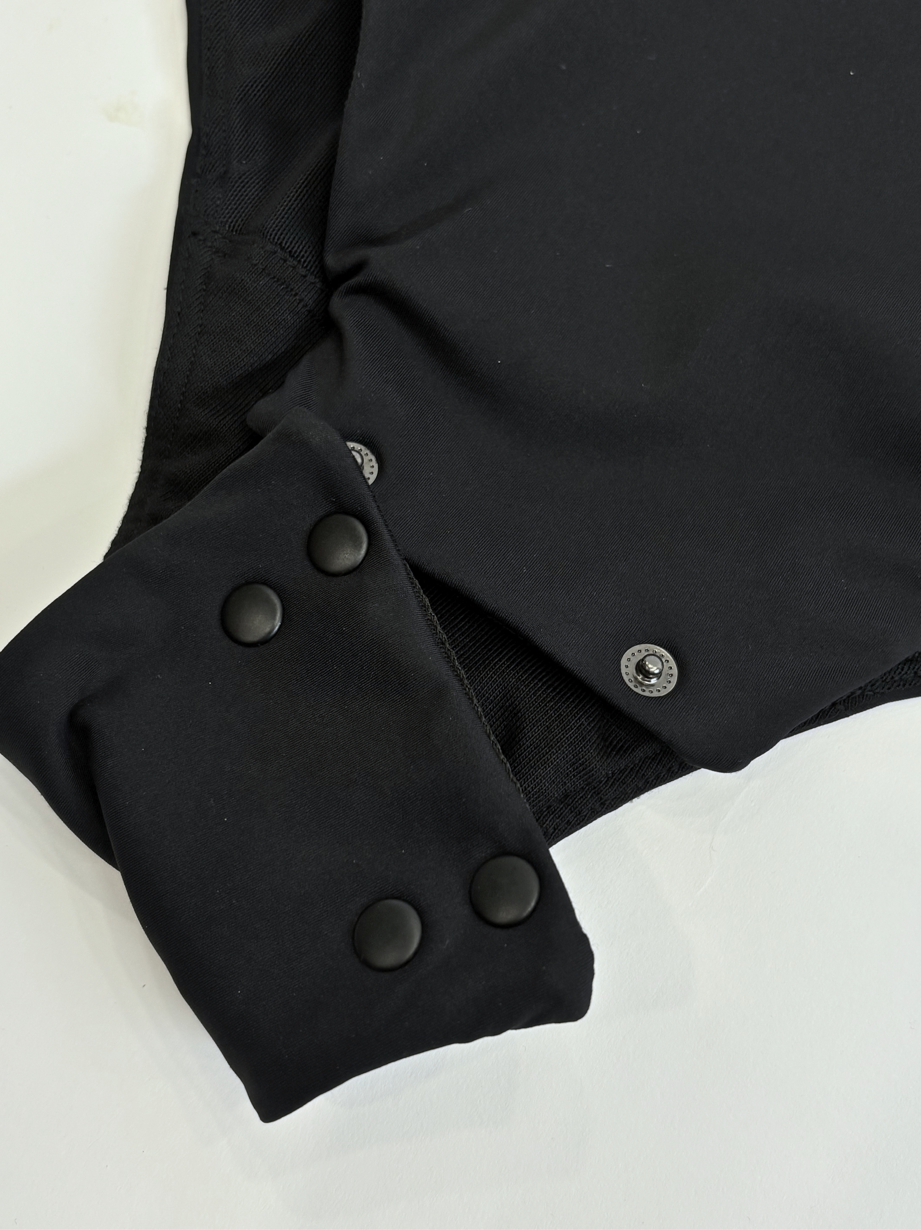 BLACK FULL SLEEVES BUILT-IN SHAPEWEAR BODYSUIT