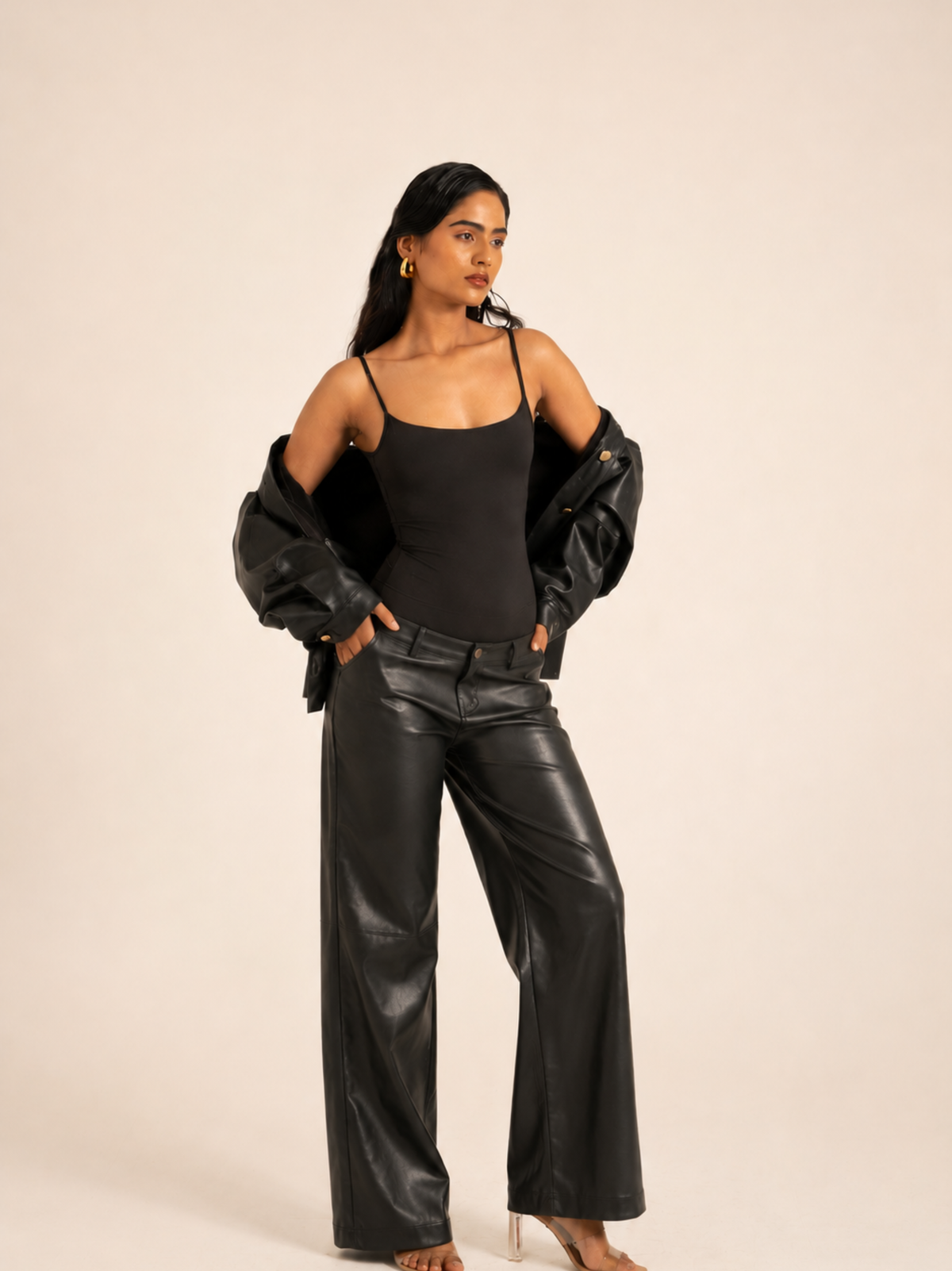 KAYSCULPT™ STRAPS BLACK BUILT IN BRA & SHAPEWEAR BODYSUIT