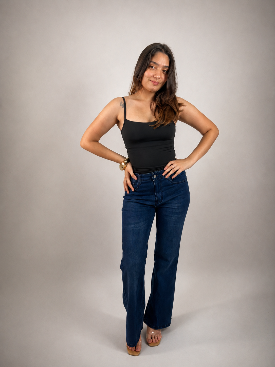 BLACK BUILT IN SHAPEWEAR STRAPS BODYSUIT