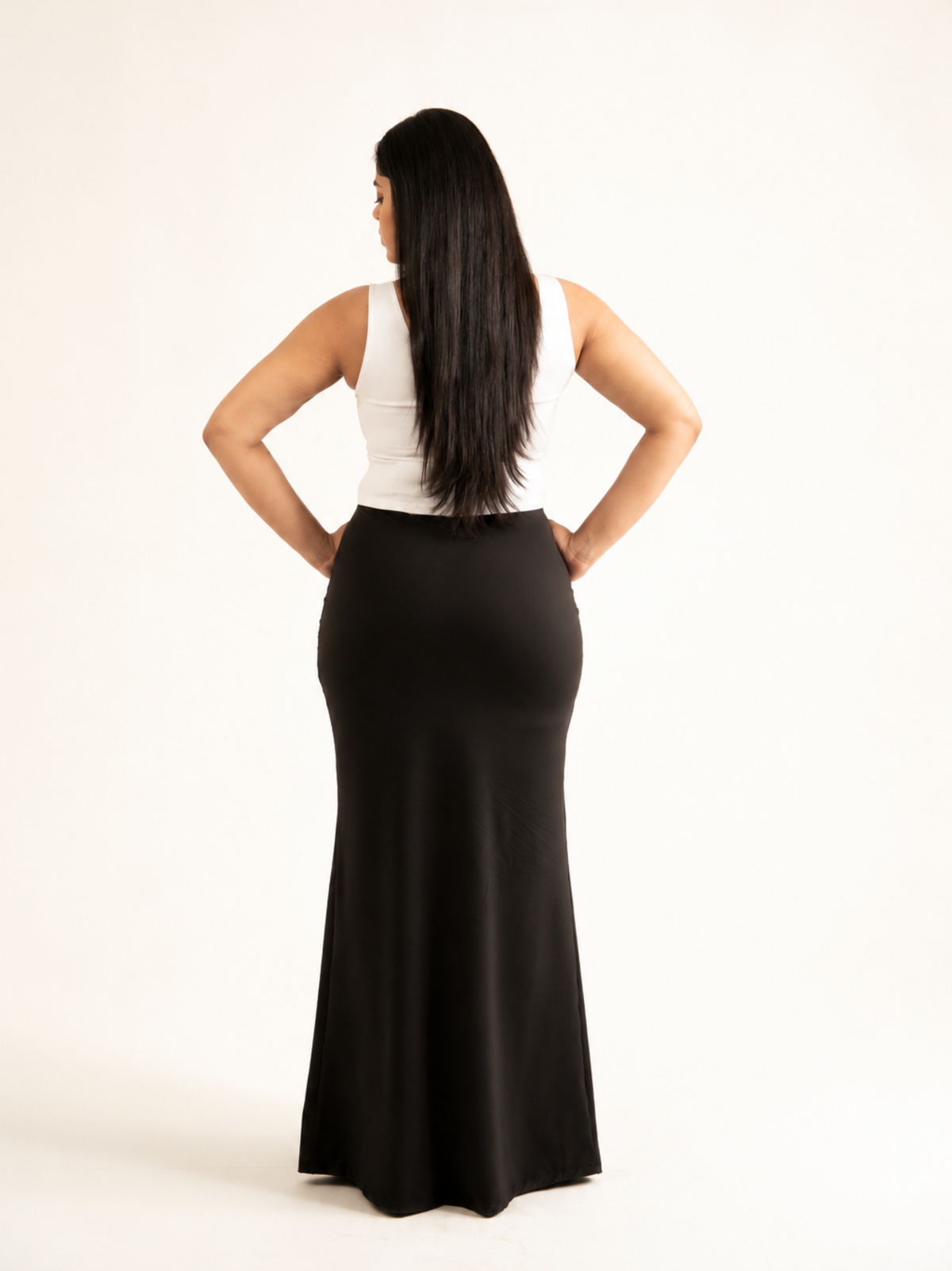 KAYSCULPT™ BUILT-IN SHAPEWEAR SHORTS BLACK MAXI SKIRT