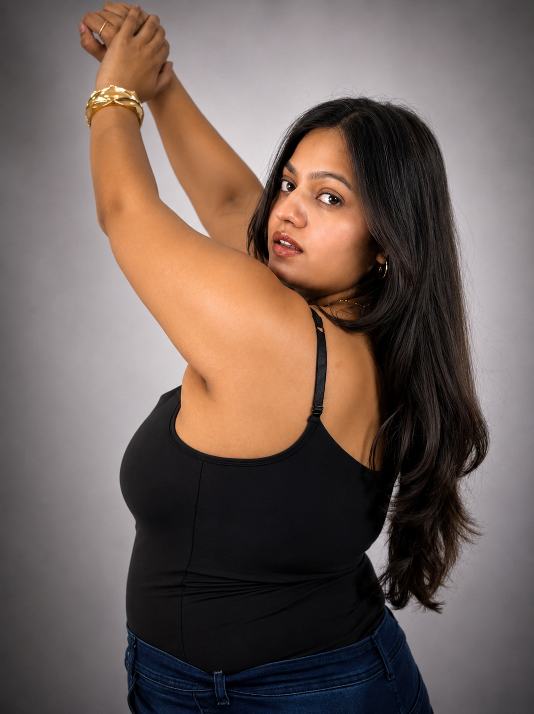 BLACK BUILT IN SHAPEWEAR STRAPS BODYSUIT